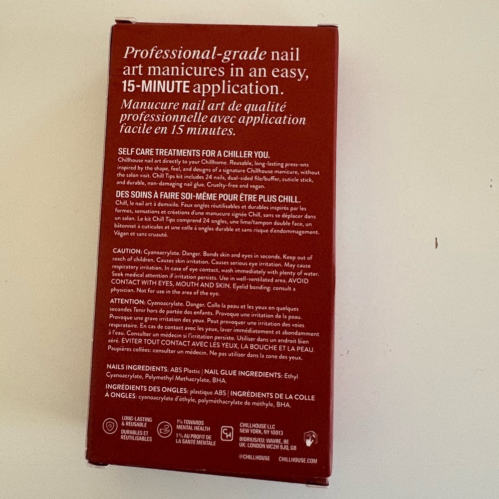NWT Chill Tips Reusable Press-On Manicure Kit - Picture 7 of 11